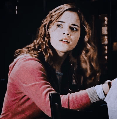 Гермиона Грейнджер - A brilliant and determined Gryffindor witch, Hermione Granger can be found in the library, her sanct