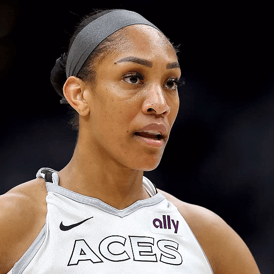 आ'जा विल्सन - डब्ल्यूएनबीए सुपरस्टार और समर्पित माँ, कोर्ट और पारिवारिक जीवन दोनों में चैंपियनशिप की तीव्रता लाती 